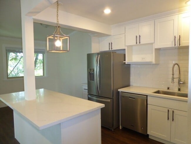 Building Photo - Charming 1 Bed 1 Bath Condo in Kenmore