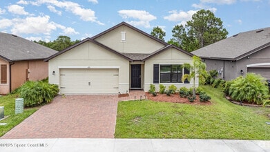 Building Photo - 975 Remington Green Dr SE