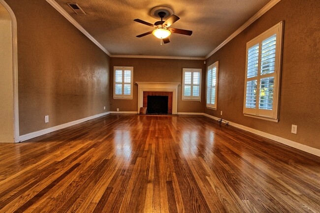 Building Photo - 455 N Tuxedo Ave
