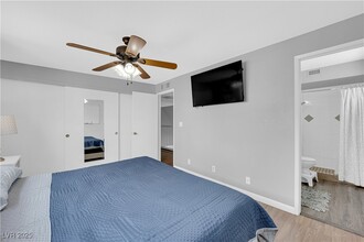 Building Photo - 4186 Sandcastle Dr