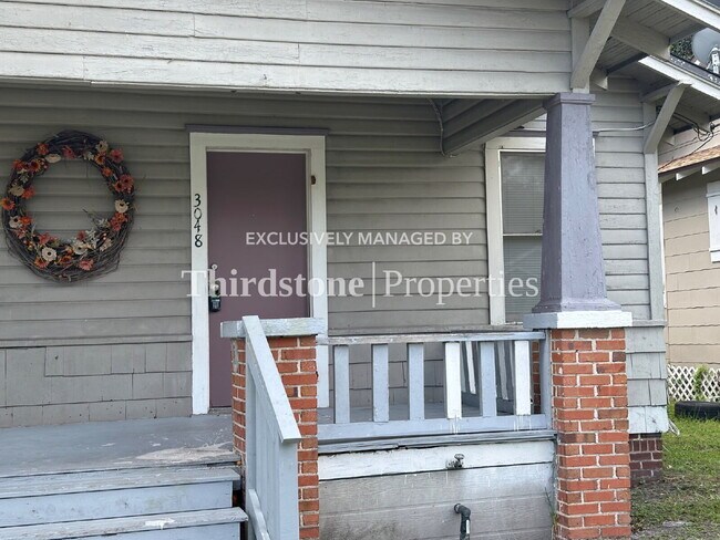 Building Photo - 3048 Hunt St