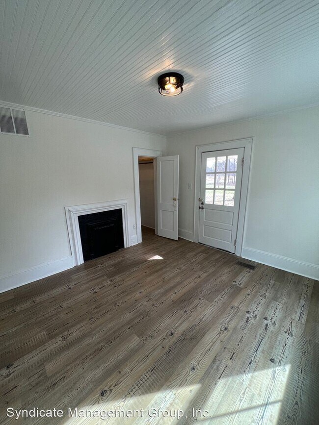 Building Photo - 2 br, 1 bath House - 1819 N. Charlotte Ave