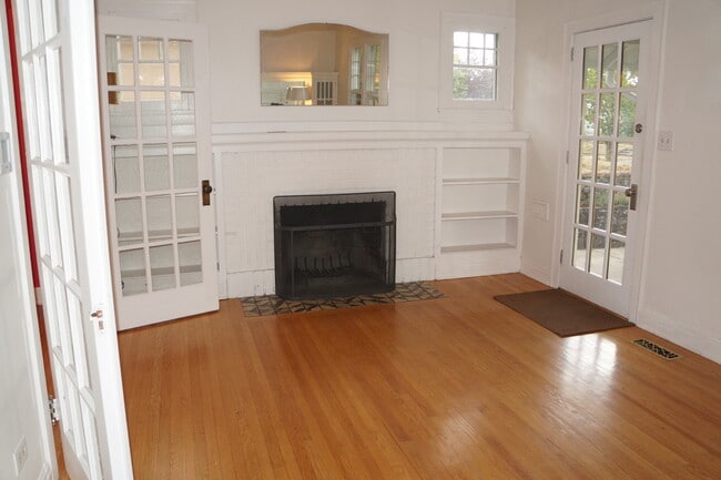 Foto del edificio - N.E Rose City Bungalow Pet Friendly