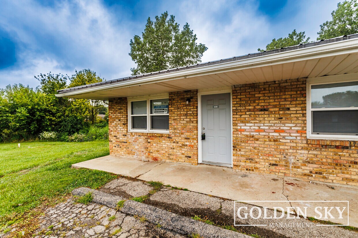 6300 E Piccadilly Rd, Muncie, IN 47303 House for Rent in Muncie, IN