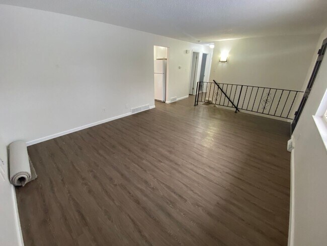 Building Photo - 4 br, 2 bath House - 262 Dianna Drive