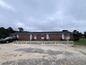 Building Photo - 6434 Applecross Ave