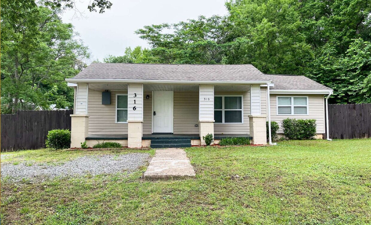 Foto principal - Cozy 3-Bed Home in the Heart of Wake Forest