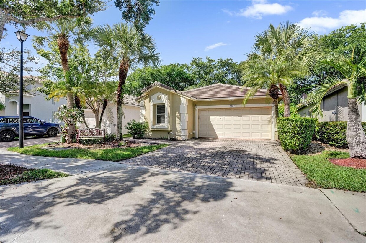 Foto principal - 4161 Sapphire Terrace