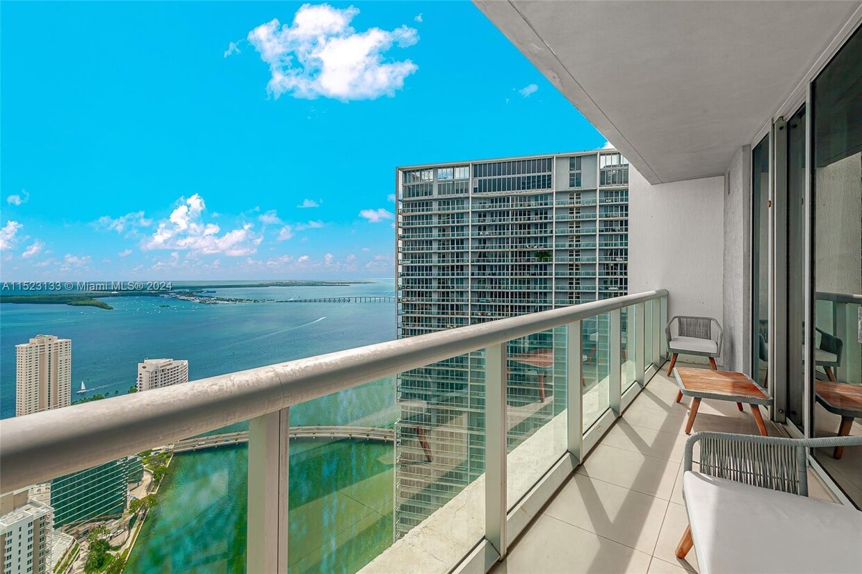 Foto principal - 465 Brickell Ave