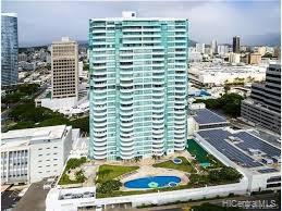 Building Photo - 1341 Kapiolani Blvd