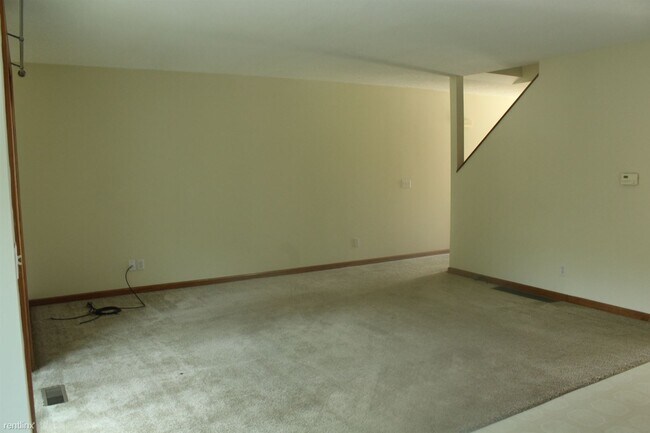 Foto del edificio - 3 br, 2.5 bath Duplex - 6218 Loretta Ln