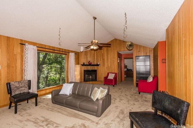 Foto del edificio - 5704 Belle Point Rd