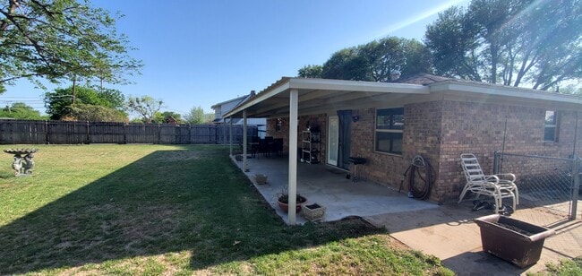 Patio - 4525 Sisk Rd