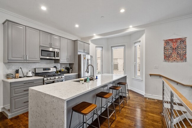Foto del edificio - 1580 Tremont St