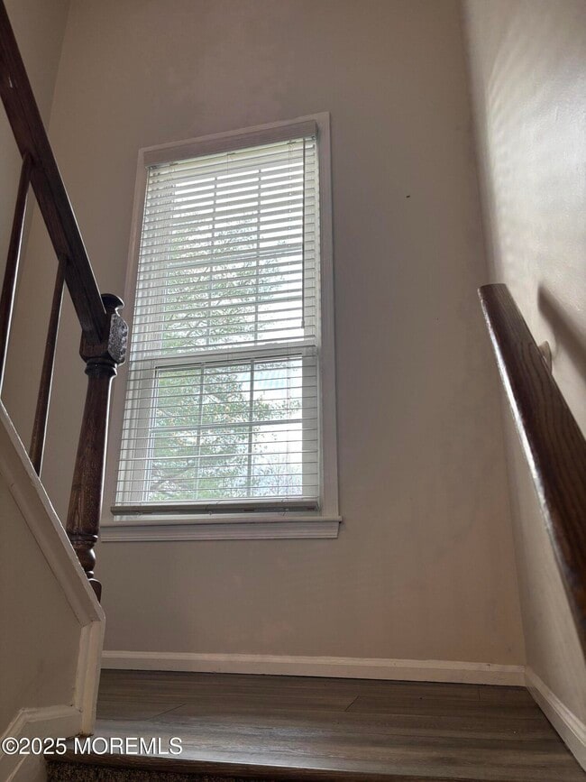 Foto del edificio - 481 Hawthorne Pl