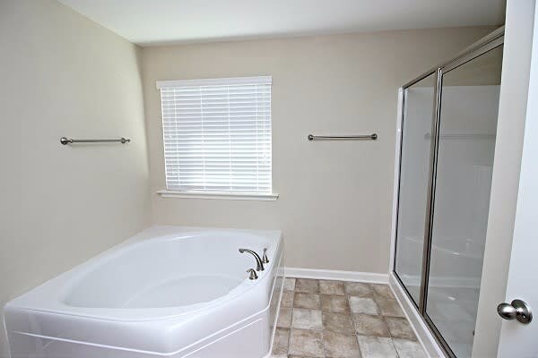 Building Photo - 3415 Village Park Ln SW
