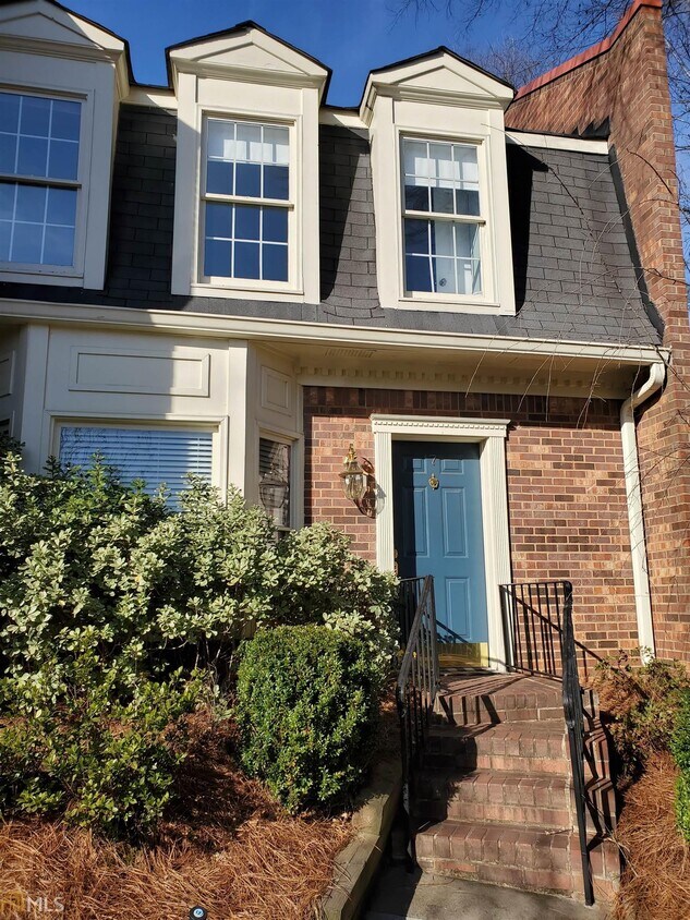 7 Stratford Hall Pl NE, Atlanta, GA 30342 House for Rent in Atlanta