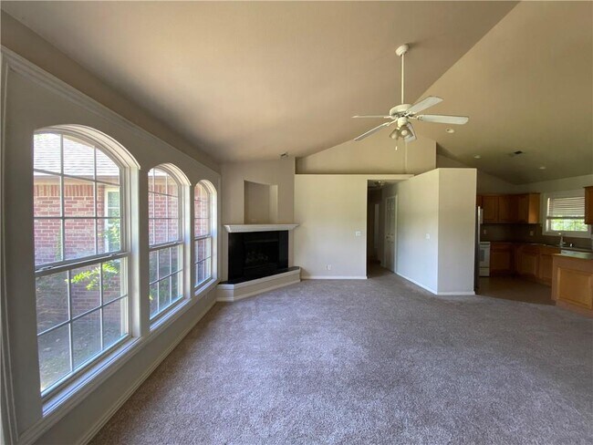 Foto del edificio - 93 Ayr Dr