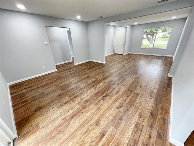 Foto del edificio - 8116 Greenspan Ave