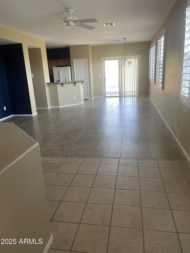 Building Photo - 40901 N Citrus Canyon Trail
