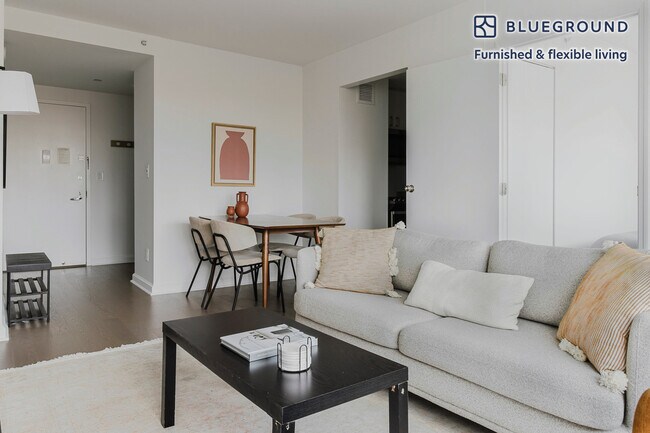 Foto del edificio - 500 W 56th St