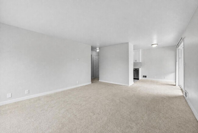 Foto del edificio - 812 100th Ave NE