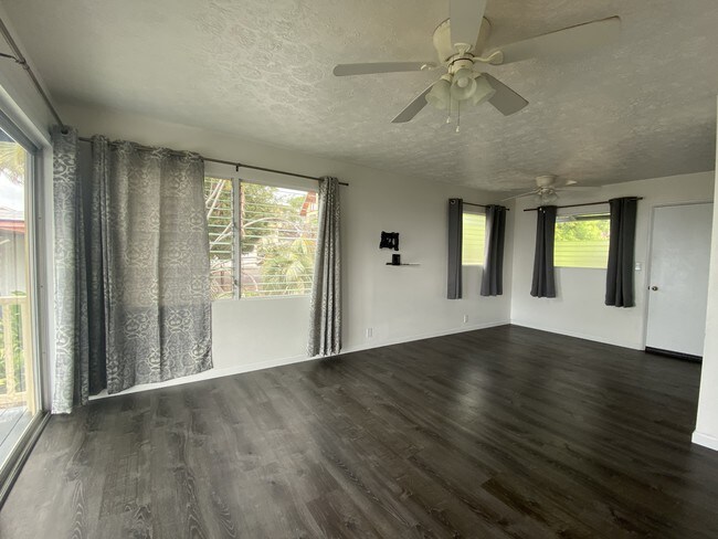 Building Photo - 77-6526-6526 Sea View Cir