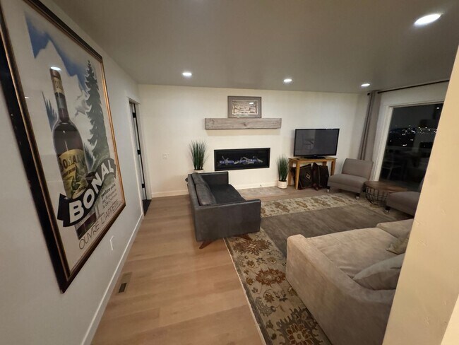 Foto del edificio - Luxury 1 bed with Stunning Views