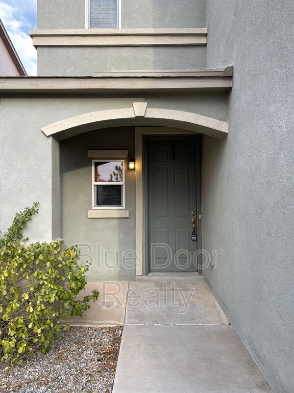 2940 Payton Trail SW, Albuquerque, NM 87121 House for Rent in