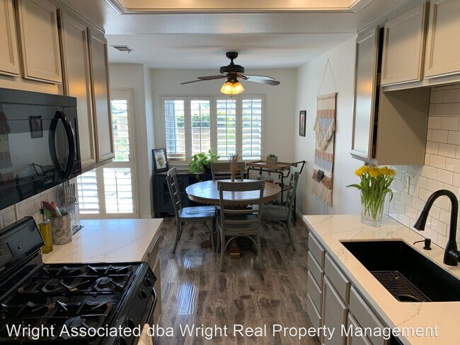 Foto del edificio - 2 br, 3 bath House - 1189 Strawberry Lane