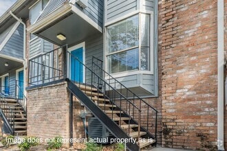 Building Photo - 2018 Place Rebecca Ln