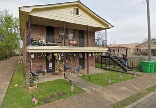 Building Photo - 616 14th St N