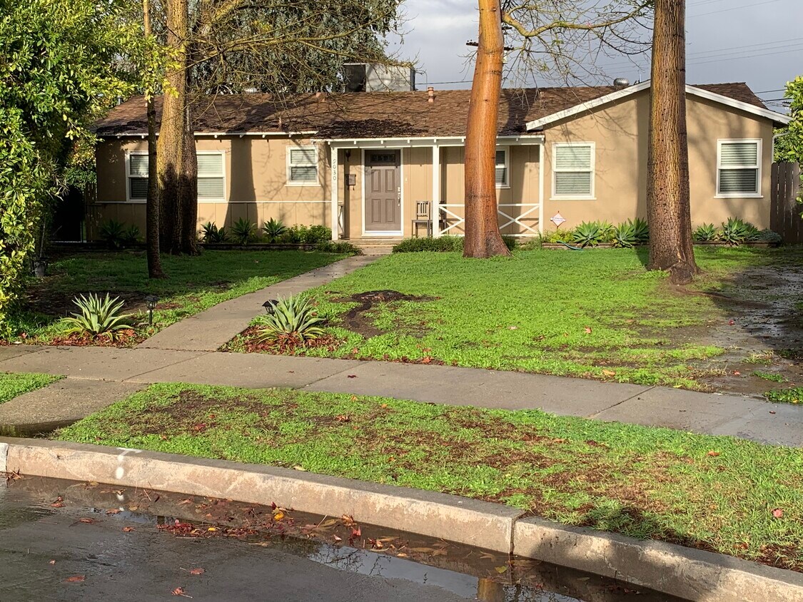 9030 Swinton Ave, North Hills, CA 91343 House Rental in North Hills, CA