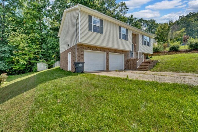 Foto del edificio - 227 Valley Crest Dr