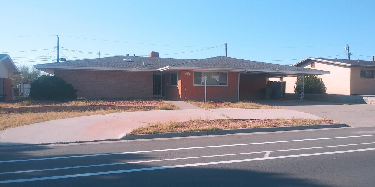 4337 N Stanton St, El Paso, TX 79902 House for Rent in El Paso, TX
