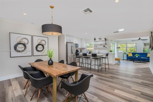 Foto del edificio - 1065 SW 4th Terrace