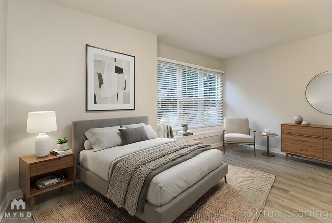 Foto del edificio - 5037 Huntingcreek Dr