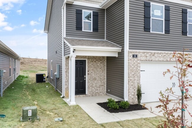 Building Photo - 4 bedroom, 2.5 bath built in 2025 by DR Horton in Byhalia