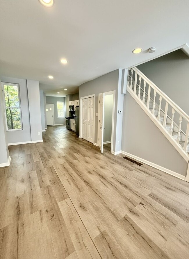 Building Photo - AMAZING 3bd/1ba West Philadelphia Home Ava...