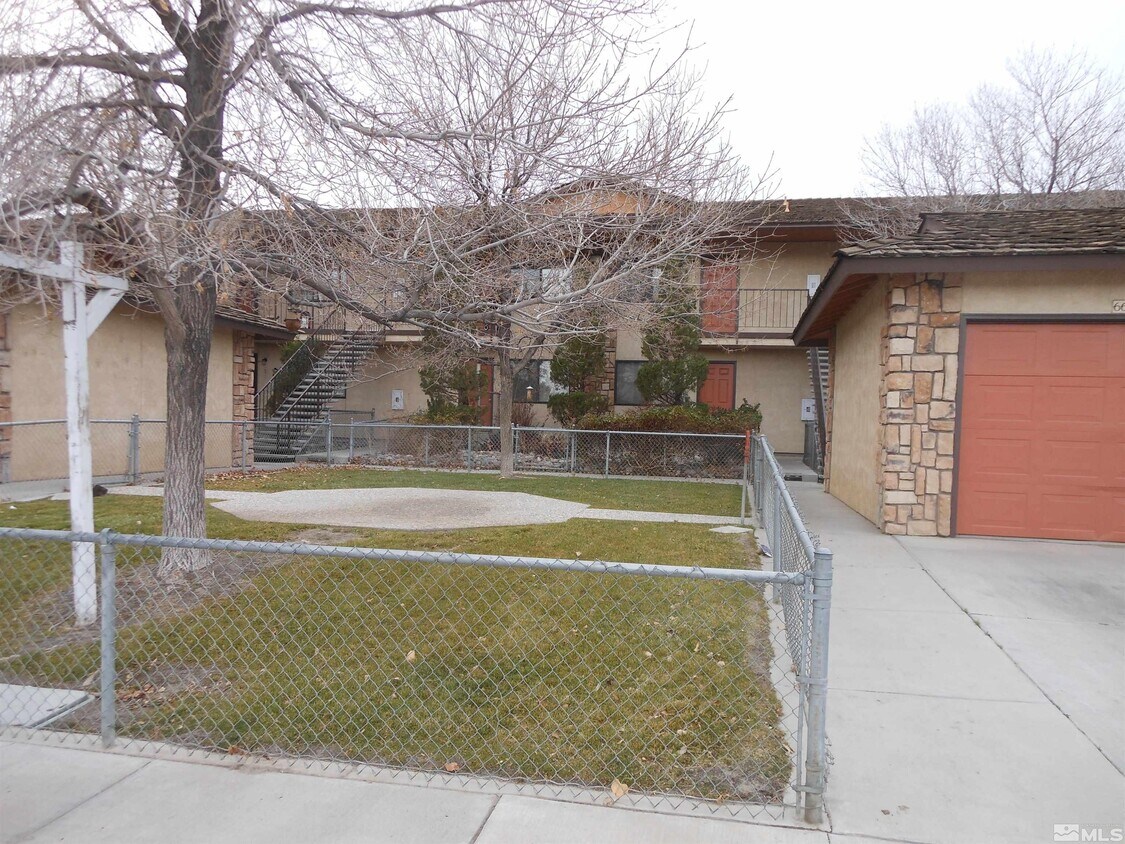 Primary Photo - 675 Timothy Way
