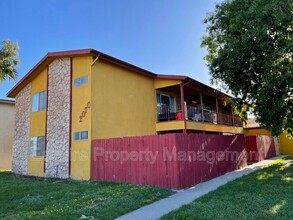 Building Photo - 2070 N Ventura Rd