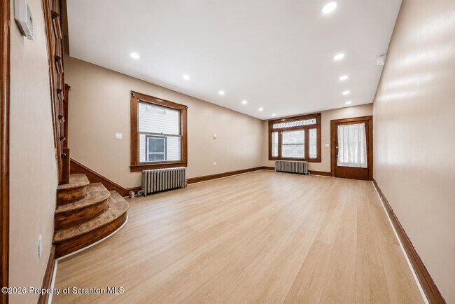 Foto del edificio - 1312 N Washington Ave