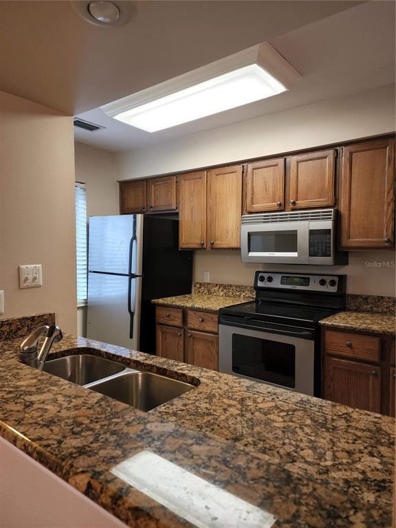 Foto del edificio - 181 Waterfall Way