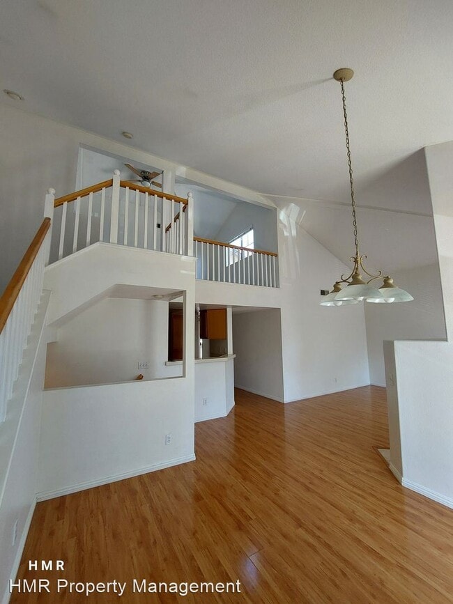 Building Photo - 2 br, 2 bath House - 1002 N. Turner Ave. U...