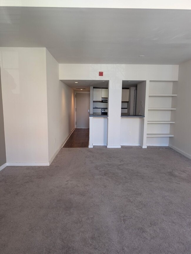 Photo - Bank Street Court Apartment