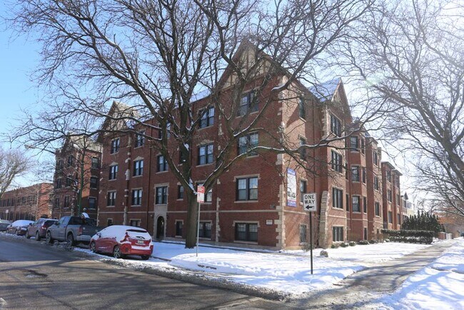 Foto del edificio - 1829 W Leland Ave