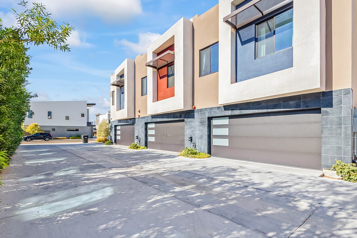 Foto principal - 3107 N 70th St