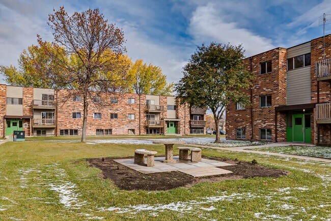 Photo du bâtiment - Princess Ann Apartments