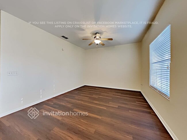 Building Photo - 4609 Mandolin Loop
