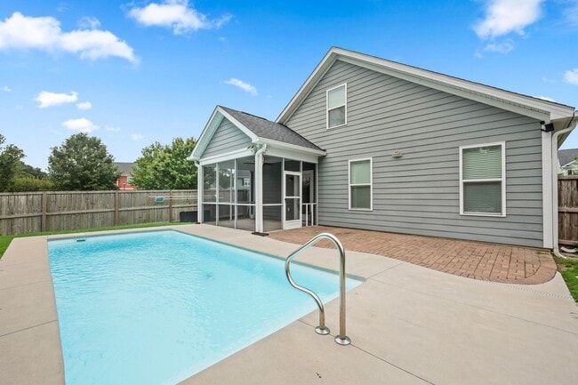 Building Photo - 720 Goodlet Cir